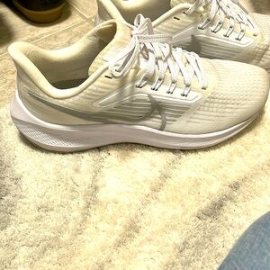 Women’s Nike Pegasus